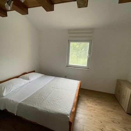 Amanda C Apartment สตารีกราด-ปาเคลนีซา ภายนอก รูปภาพ