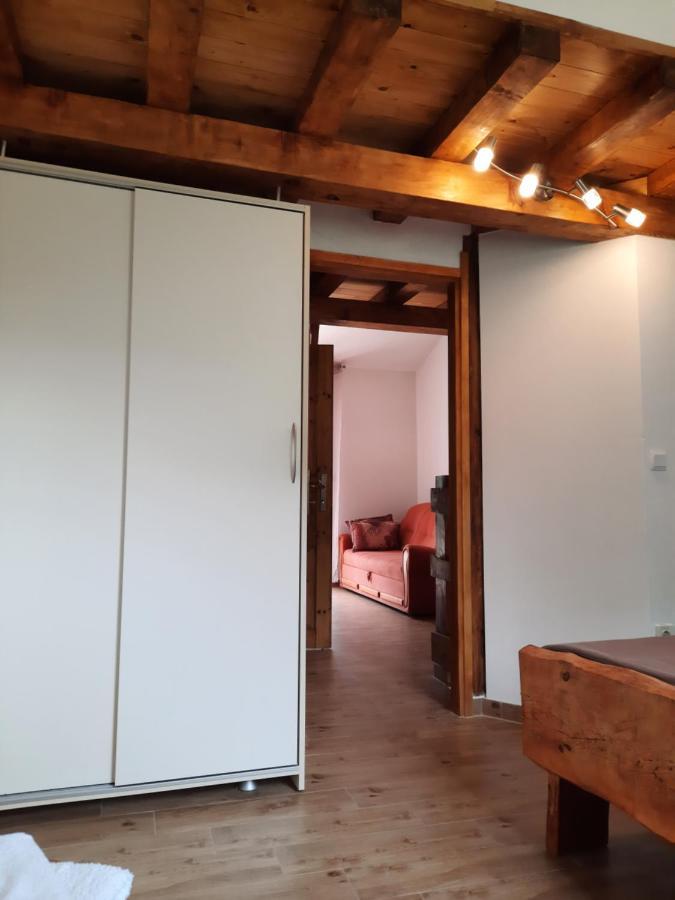 Amanda C Apartment สตารีกราด-ปาเคลนีซา ภายนอก รูปภาพ